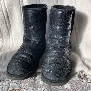 Uggs black sparkle Size 8